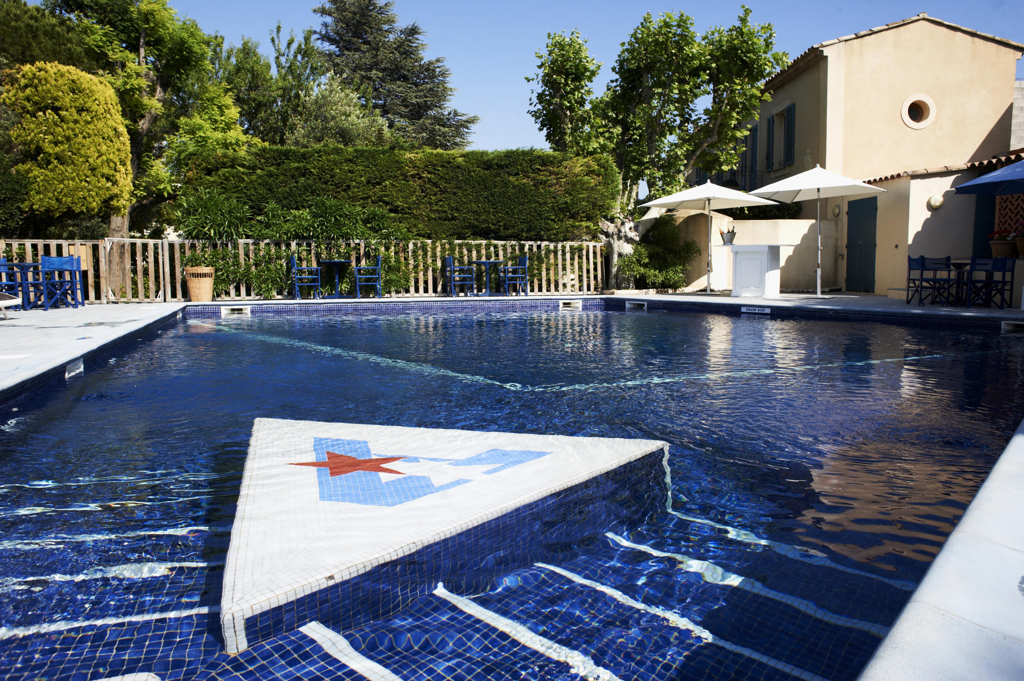 Mercure Centre Bompard La Corniche 4*